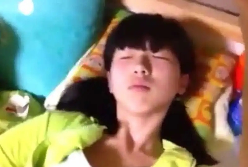 COS爆机少女小萝莉猫小吉新作.