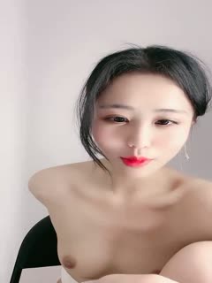 【Doobu couple】多人刺激性爱 小母狗被几个小鲜肉操