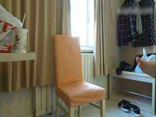 488 15:54HD【偷情实拍已婚良家人妻】被情人按倒床上无套抽插