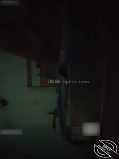 巨乳小少婦驚魂茶樹林 嘉洛