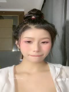 泄密独家 性感短发网红御姐的风骚私密视频