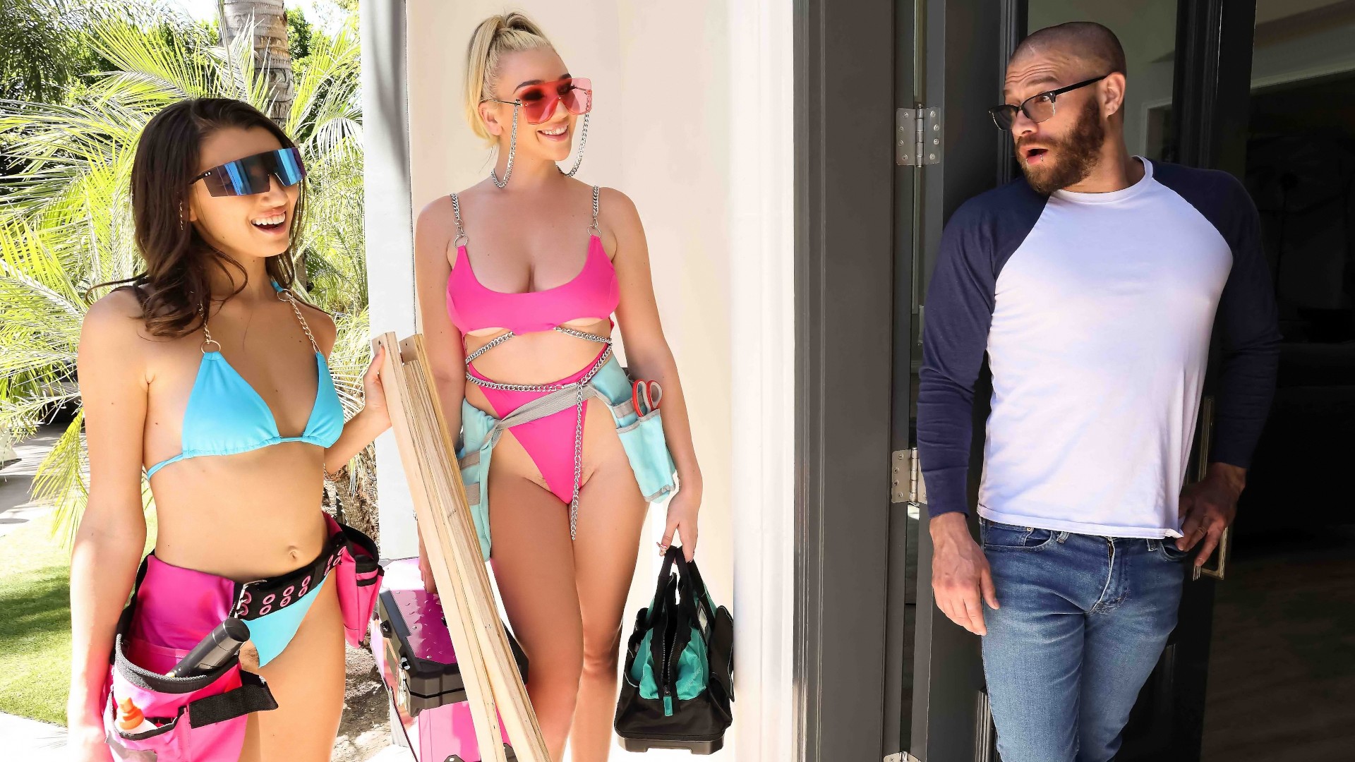 回歸了友友們！快兩個月沒操這個騷貨了今天幹了一炮穴都被人操松了！