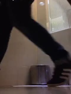 性感老板娘在移动餐车湿身游泳秀，营养充沛诱惑无限 STSK191 未知女优