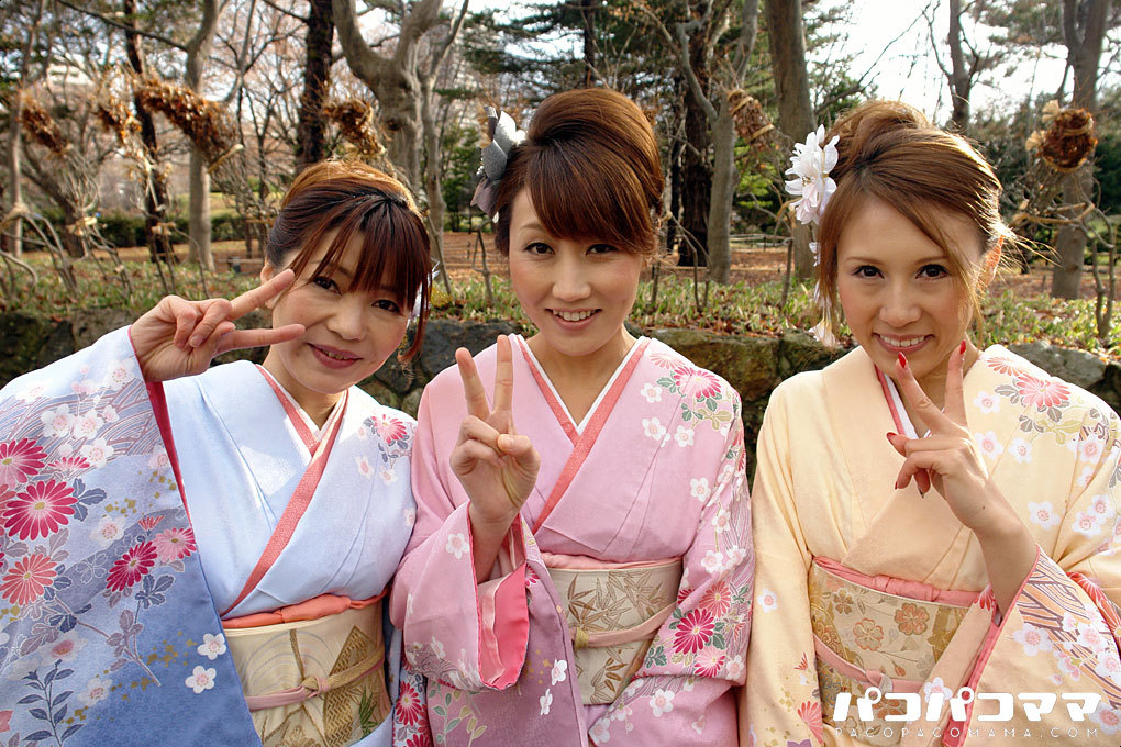 【新作】P站 Anny Walker 高颜值大屁股学生妹被灌满了精液