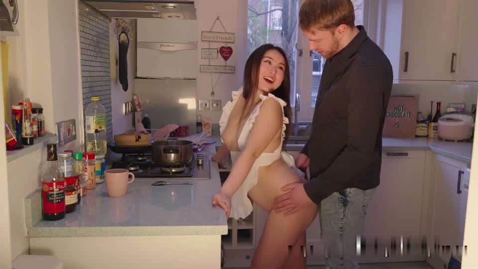 转售【无修正】断川系 像大人一样的18岁的JD为了报复被男朋友劈腿，连人生第一次第一次中出都做了。