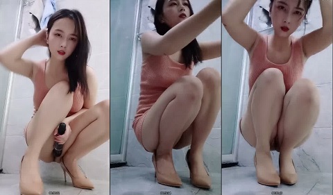 【寂寞人妻酒后群P】不雅视频流出，酒醒后主动求操，小屄都肏肿了